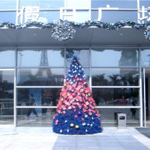 義烏市優(yōu)圣日用百貨商行 專(zhuān)營(yíng)圣誕裝飾用品，點(diǎn)亮節(jié)日氛圍